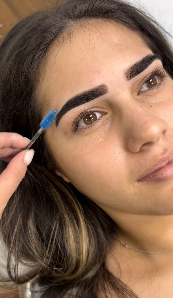 1 DAY IN-PERSON: ULTIMATE BROW COURSE - Image 10